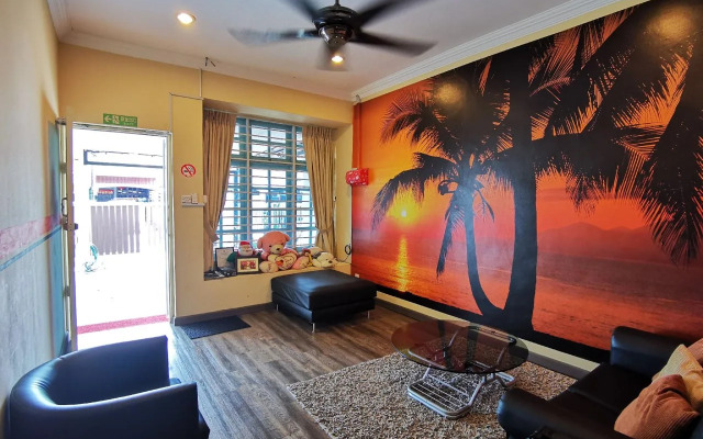 Natol Homestay-LA (Tabuan Jaya)