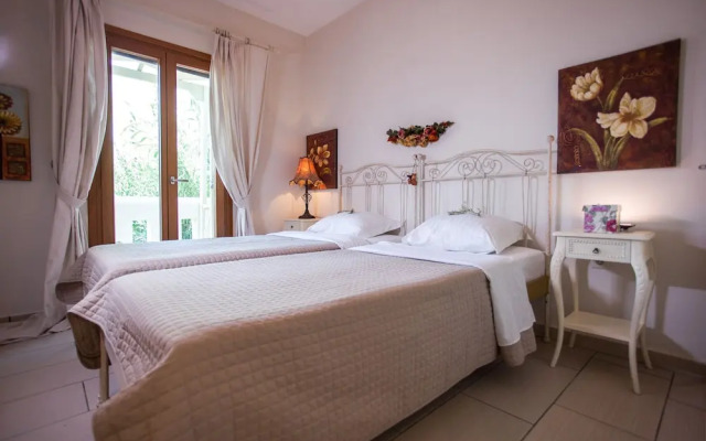 Alyko Villas