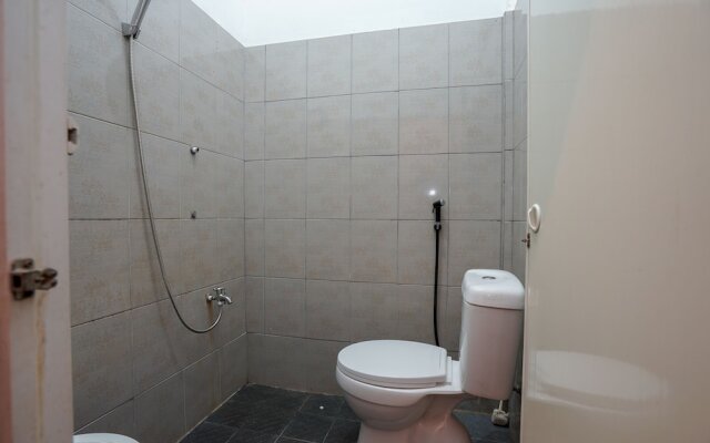 Afifah Homestay Syariah by OYO Rooms