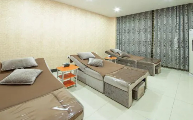 Bo'anna | Riverside Sparkle · Giant Screen Audio-Visual · Plaza Smart International Hotel