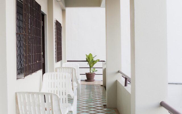 Baan Nitra Guesthouse