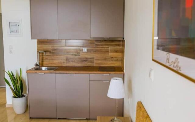 Cloud 2 Apartment