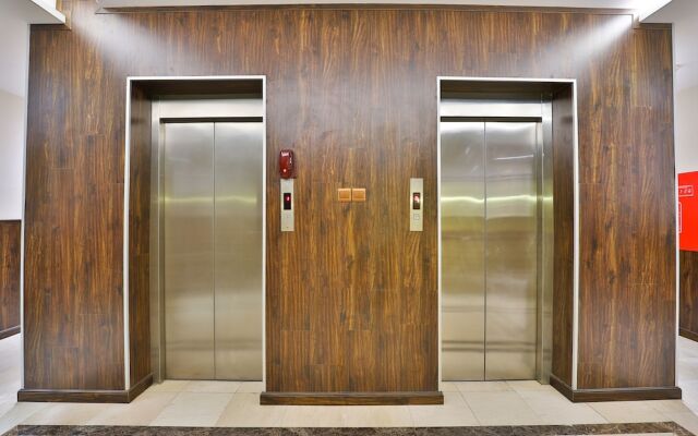 OYO 205 Golden Jwan Furnished Apartments 1