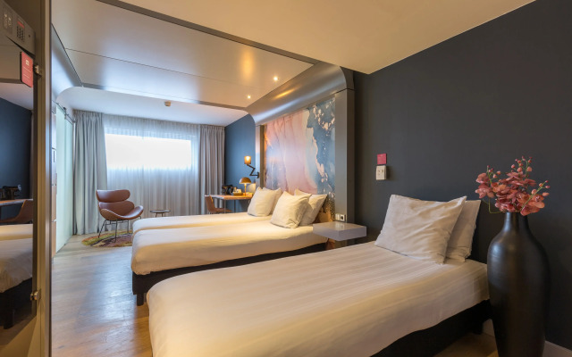 Leonardo Hotel Almere City Center