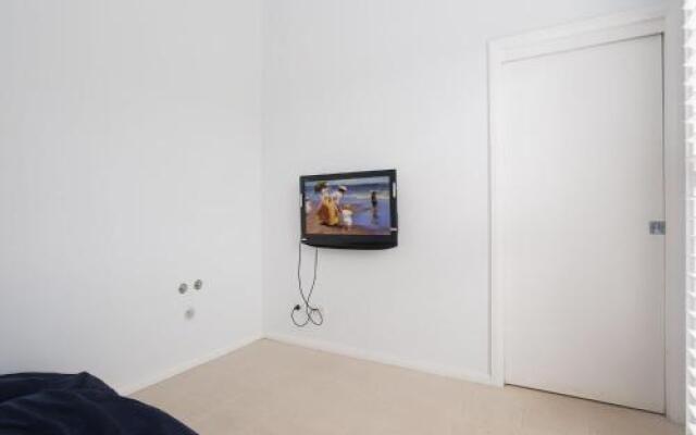 7 Judith Street - Stunning duplex with ducted air