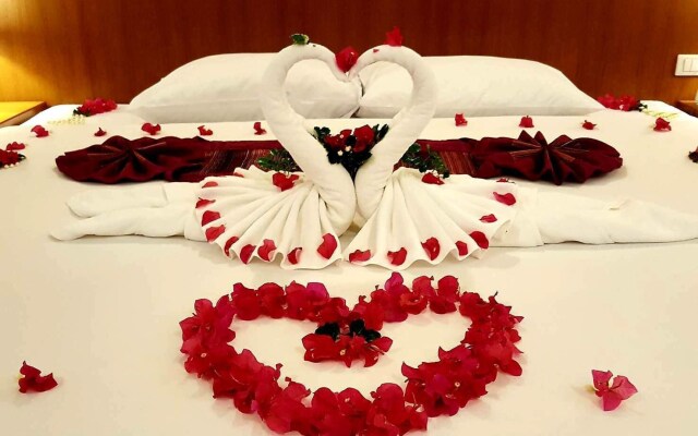 Rawai Princess Hotel (SHA Extra Plus)
