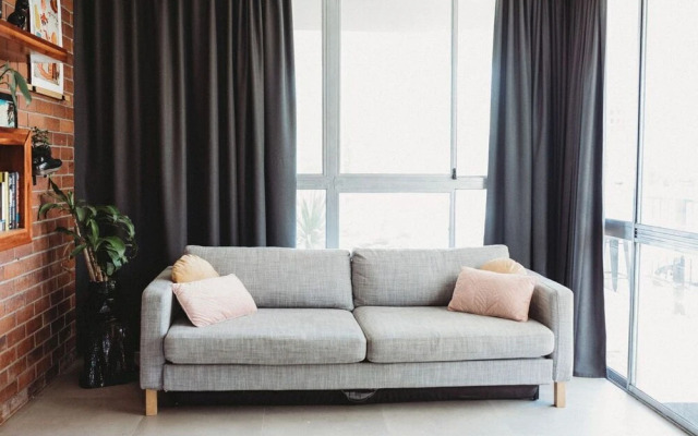 Renovated Apt with Beach Views