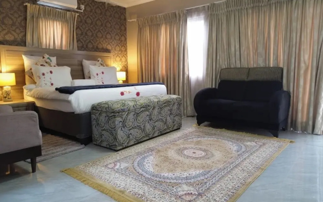 kebo events &self catering apartments