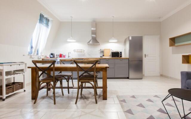 Appartement Vue Mer, Suquet Et Palais Avec Parking