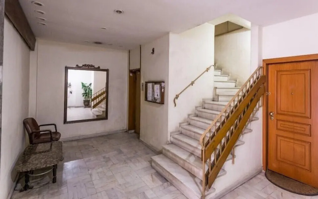 Brand new apartment with one bedroom next to Metro
