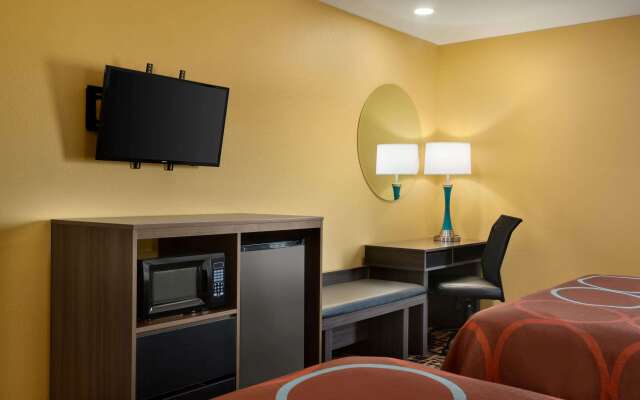 Super 8 by Wyndham Olive Branch