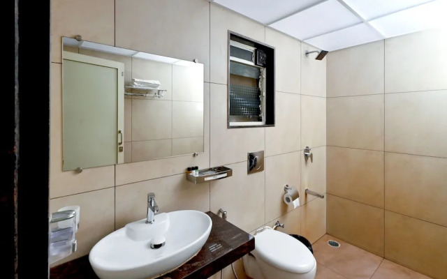 Hotel Sadhana Executive