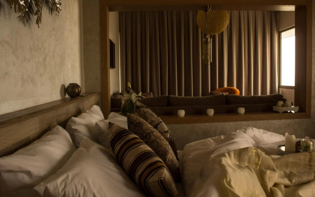 Mabrouk Hotel And Suites