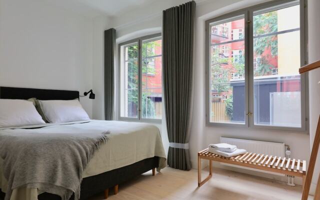 Dinesen Collection Luxury Condos by Kings Square