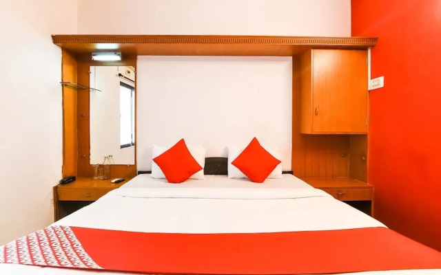 OYO Flagship 36422 Hotel Maruthi