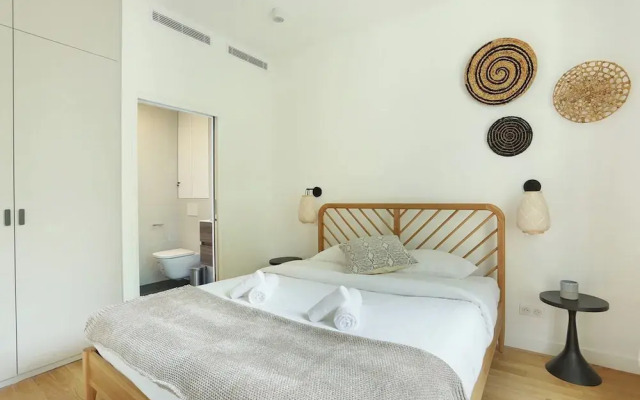 Lovely and new Apartment Center of Paris