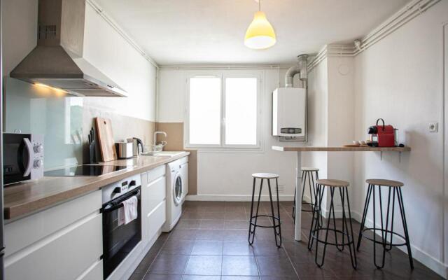 Magnifique T4/refait à Neuf/spacieux et Lumineux