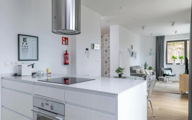 Riverside by Forever Rentals