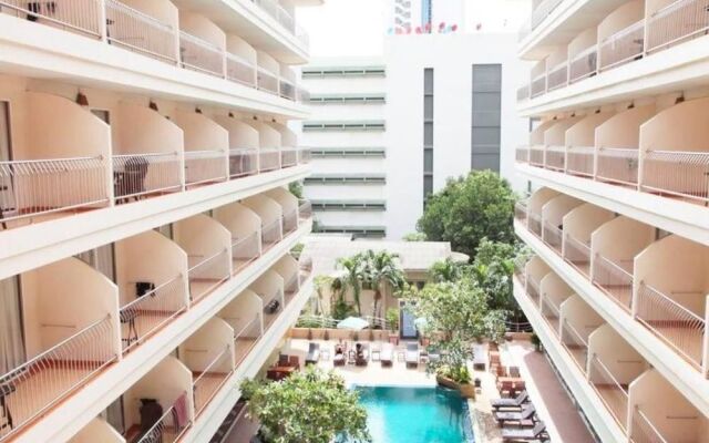 Nida Rooms Pattaya Sky Paradise