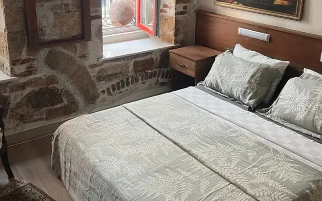 Sekercigiller Konuk Evi