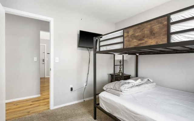 Tranquil Getaway For 8