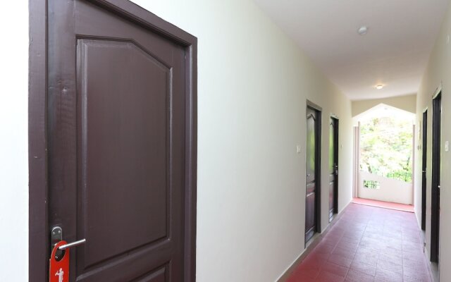 OYO 13838 Ramana Holiday Inn