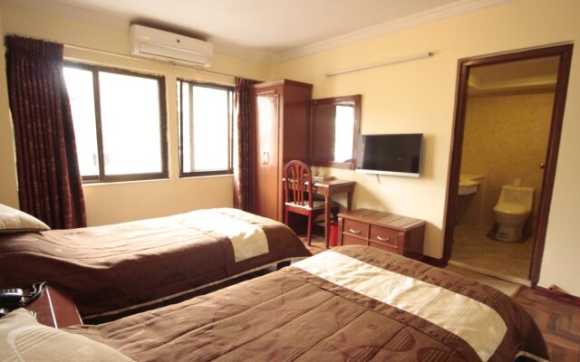 Skyline hotel