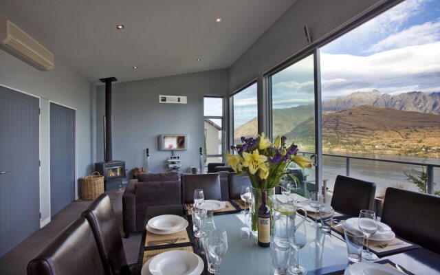 Highview Terrace by Touch of Spice