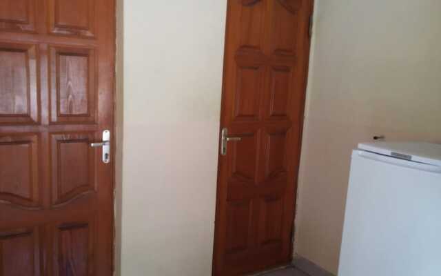 Guest House MishLen