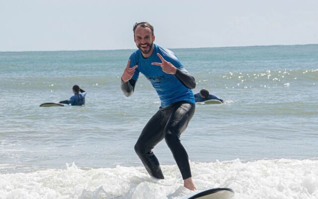 Oasis Surfcamp