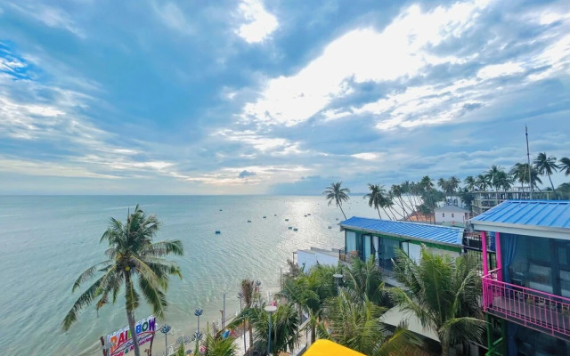 Rainbow Beach Mũi Né - Homestay & Coffee