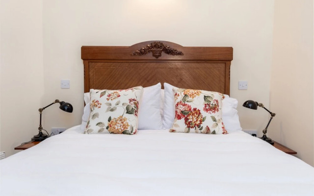 The Bull and Townhouse - Beaumaris
