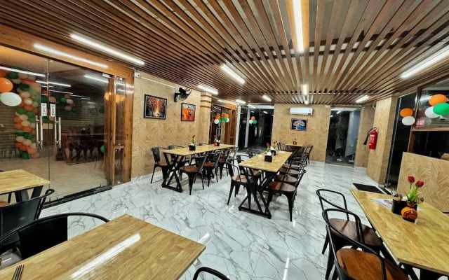 Hotel Hyderabad Pulse