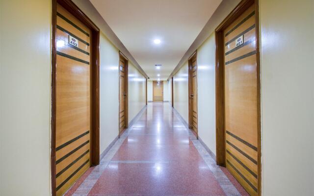 OYO 9303 Celebrity Skyhy Rooms