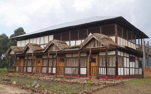 Bwindi Hostel/Backpackers Lodge