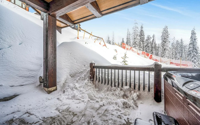 Opulence At Big White