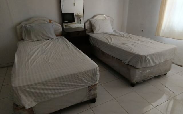 Hotel O Azeela Kost Syariah