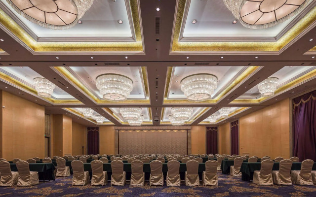 Yongtai Smiler Hotspring Hotel