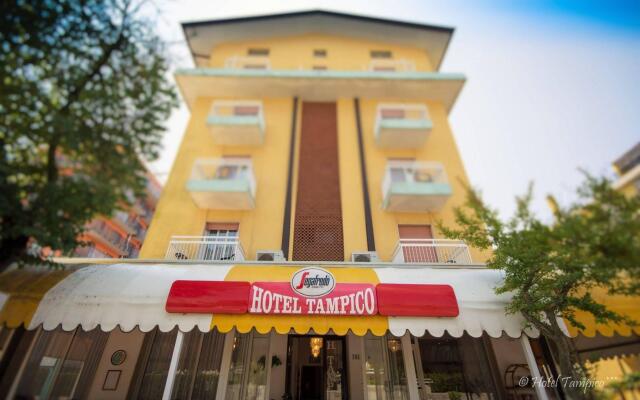 Hotel Tampico