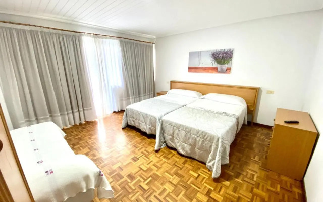 Garden Lodge Hostal Evencio