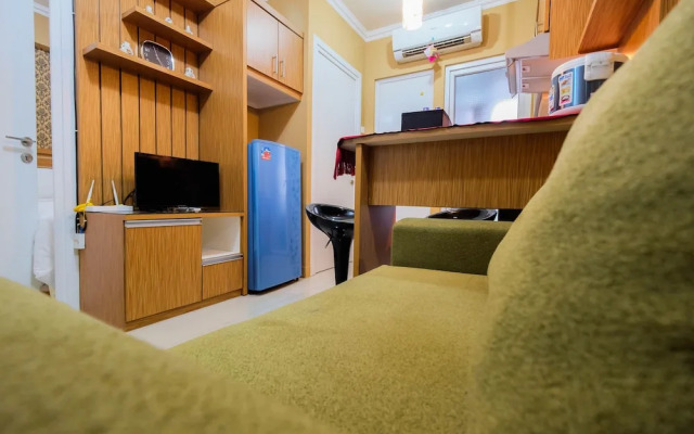 Cozy Stay 2BR @ Green Pramuka Apartment
