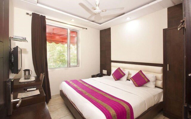 City Palace Guest House by OYO Rooms