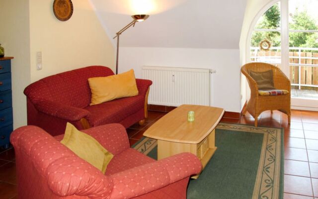 Apartment  Born 22559