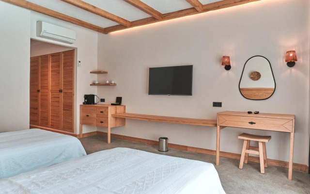 The Pearl Ölüdeniz