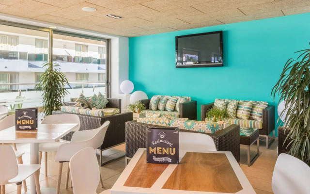 Aparthotel Odissea Park