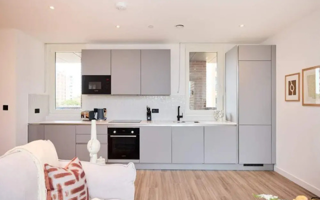 The Tottenham Paradise - Ravishing 2bdr Flat With Balcony