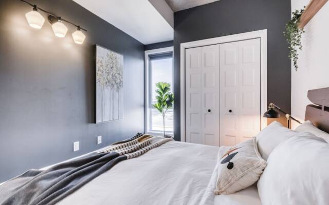 Appartement Luxe | Incredible Sunset View - Pool - Parking - Near Old Québec