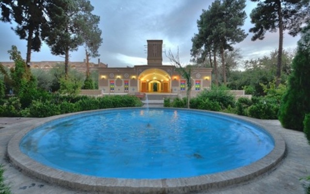 Moshir al-Mamalek Garden Hotel