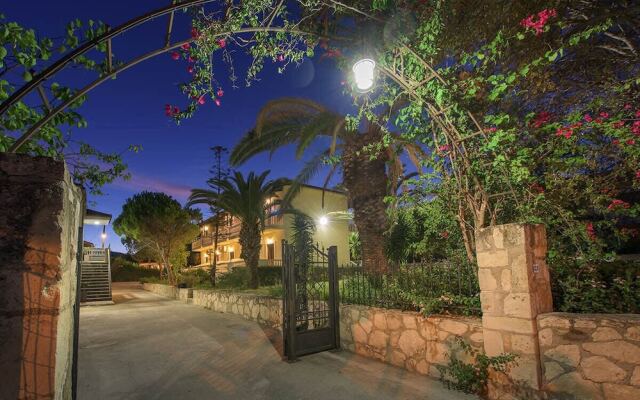Alba Boutique Apartments