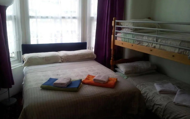 The Osborne - Guest house